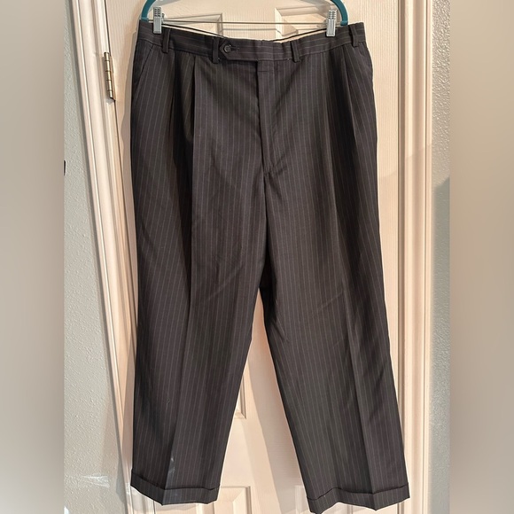 Oscar De La Renta Mens 100% Wool Pleated Pinstripe Cuffed Dress Pants 36W Grey - Picture 1 of 12